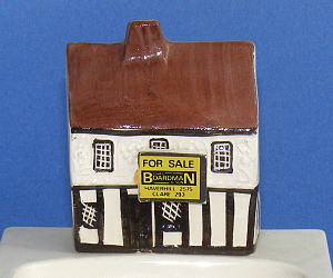 Image of Ash Tray with Cottage No 16 made by Mudlen End Studio